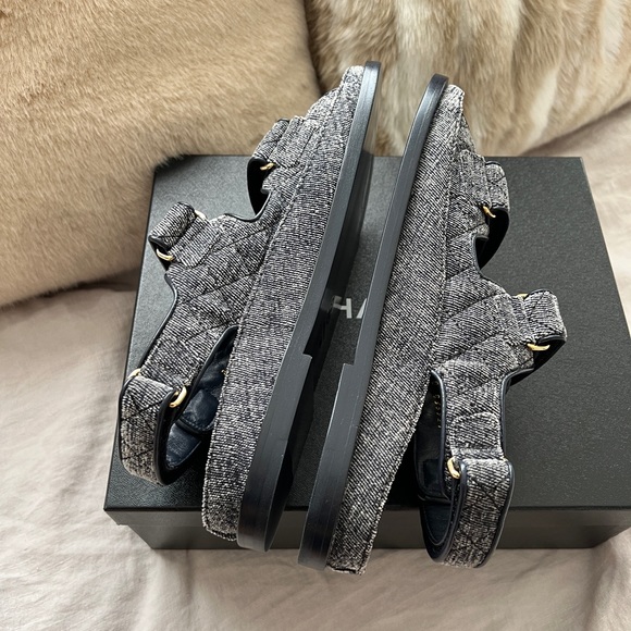 Auth BNIB Chanel 21A Rare Denim Deep Gray Dad Sandals -Size 38 - Picture 8 of 16